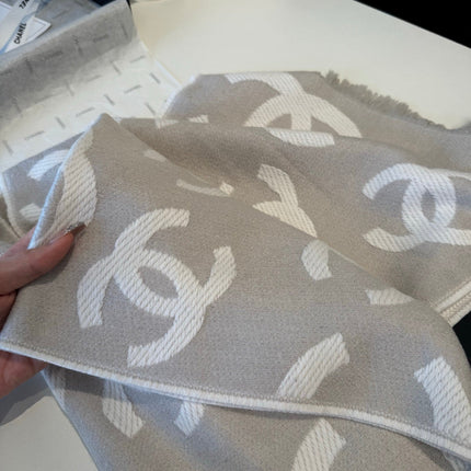 CHANEL 26S SCARF 185 IN WOOL 510946