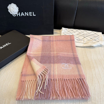 CHANEL 26S SCARF 180 IN CASHMERE 510948