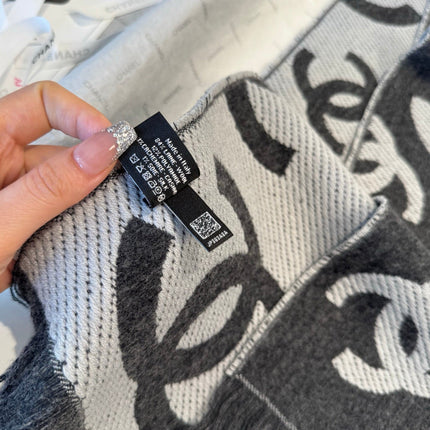 CHANEL 26S SCARF 185 IN WOOL 510947