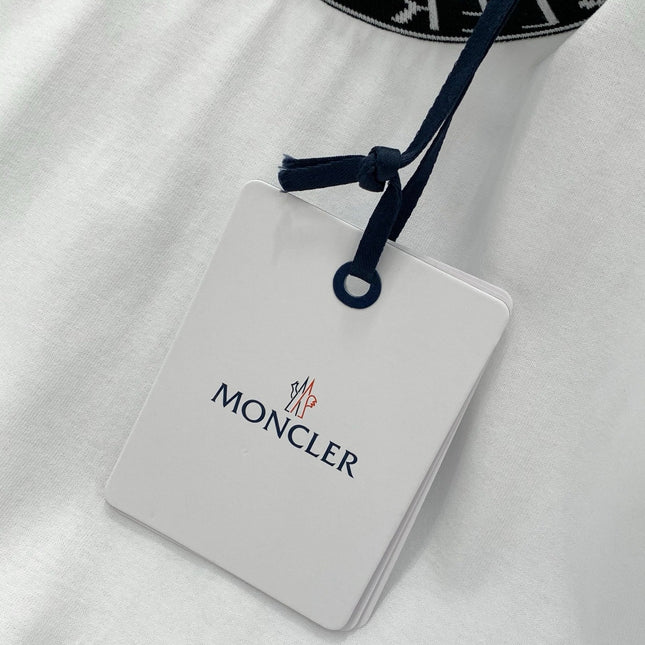 MONCLER 26S SHORT-SLEEVE T-SHIRT 679