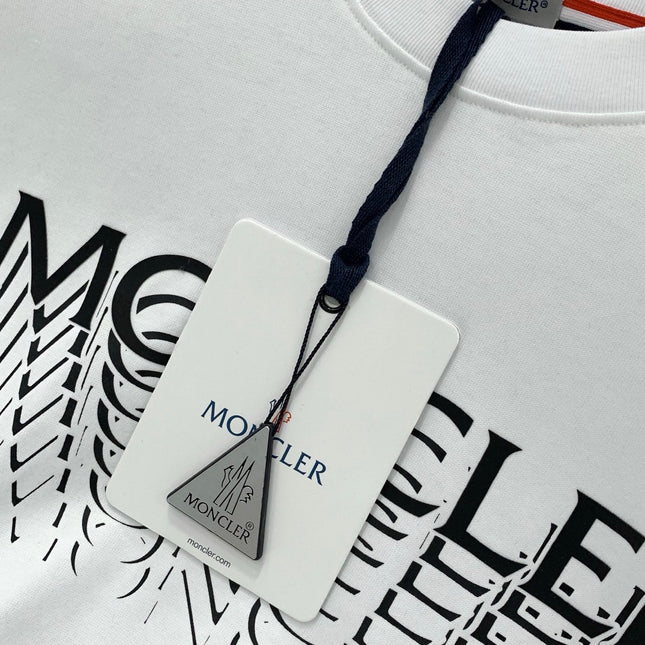 MONCLER 26S SHORT-SLEEVE T-SHIRT 676