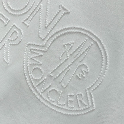 MONCLER 26S SHORT-SLEEVE T-SHIRT 671