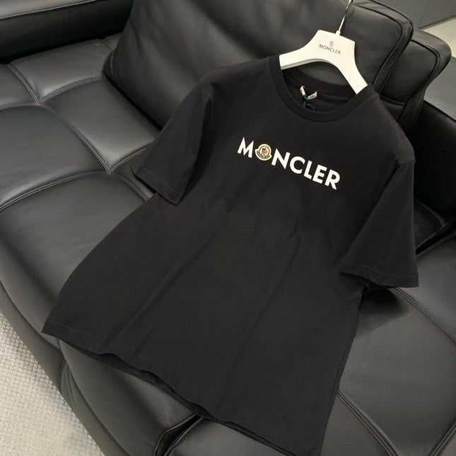 MONCLER 26S SHORT-SLEEVE T-SHIRT 670