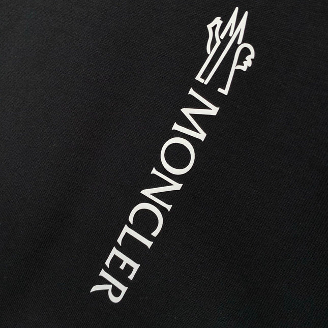 MONCLER 26S SHORT-SLEEVE T-SHIRT 683