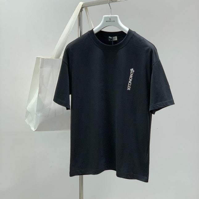 MONCLER 26S SHORT-SLEEVE T-SHIRT 683