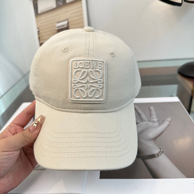 LOEWE 26S BASEBALL CAP STYLE 076