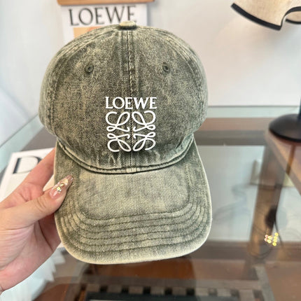 LOEWE 26S BASEBALL CAP STYLE 102