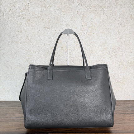 CHANEL 26S TOTE BAG 44 IN BLACK LAMBSKIN GRAINED