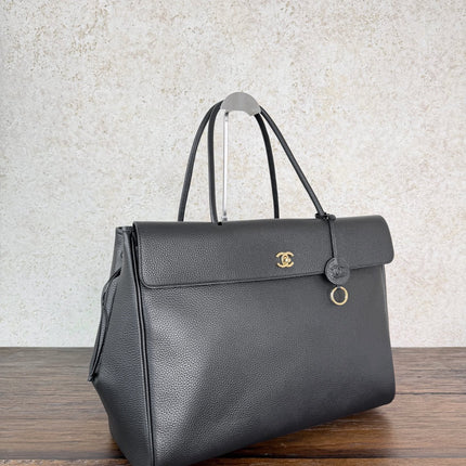 CHANEL 26S TOTE BAG 44 IN BLACK LAMBSKIN GRAINED