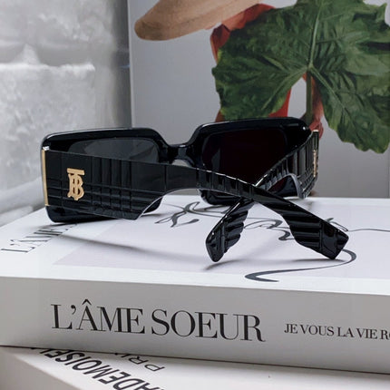 BURBERRY 26S OVERSIZED SQUARE FRAME IN ACETATE 506816