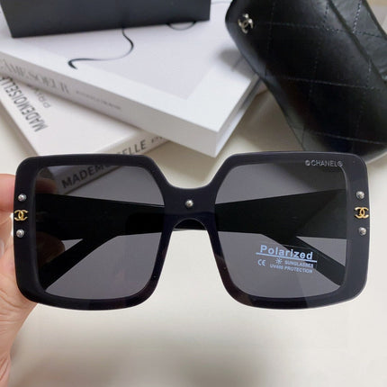 CHANEL 26S OVERSIZED SQUARE SHAPE IN ACETATE 399829