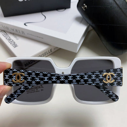 CHANEL 26S OVERSIZED SQUARE SHAPE IN ACETATE 399829