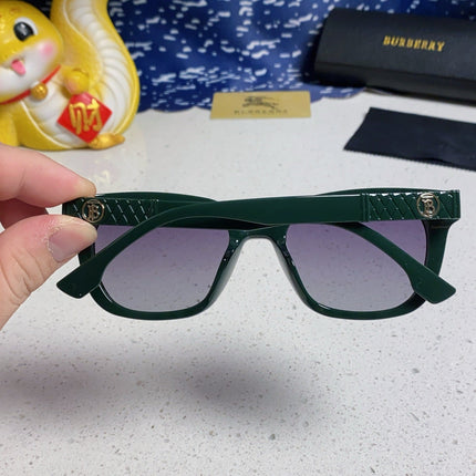 BURBERRY 26S SQUARE FRAME IN ACETATE 493066