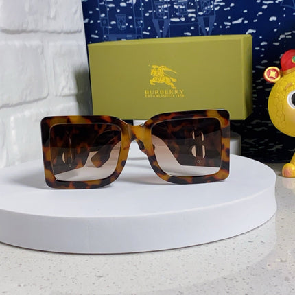 BURBERRY 26S SQUARE FRAME IN ACETATE 430894