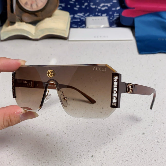 GUCCI 26S OVERSIZED SOLID FRAME IN ACETATE 420472