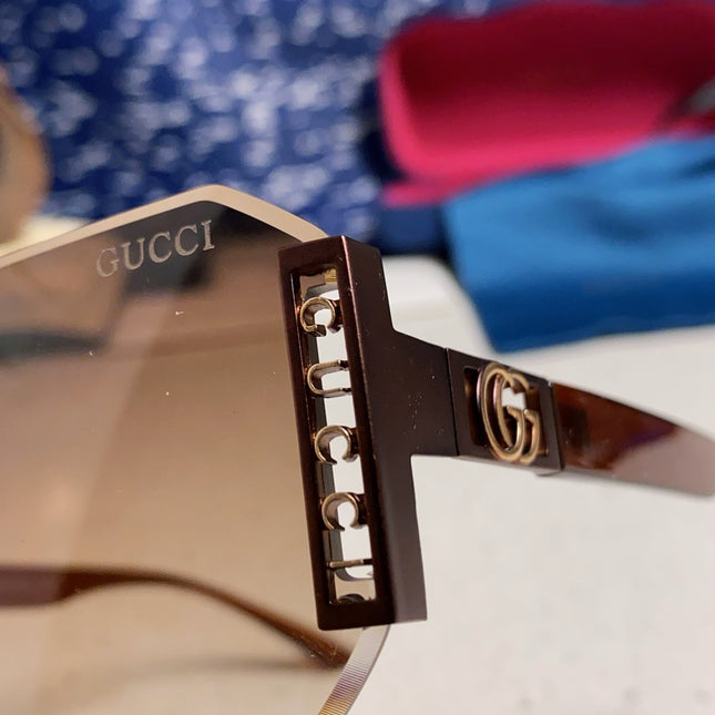 GUCCI 26S OVERSIZED SOLID FRAME IN ACETATE 420472