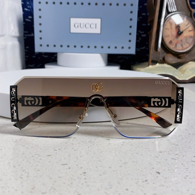 GUCCI 26S OVERSIZED SOLID FRAME IN ACETATE 420473