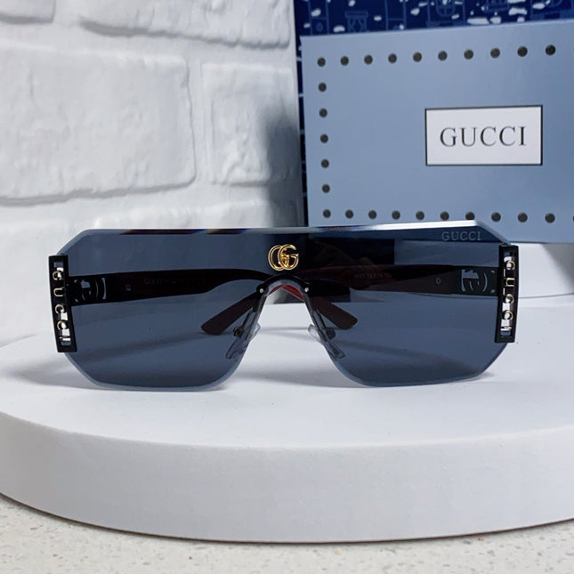 GUCCI 26S OVERSIZED SOLID FRAME IN ACETATE 420475