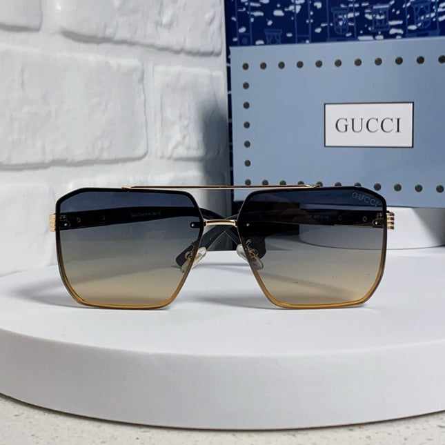 GUCCI 26S SQUARE FRAME IN METAL 420479