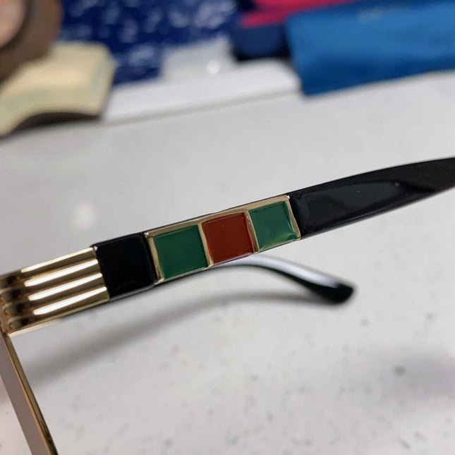 GUCCI 26S SQUARE FRAME IN METAL 420483