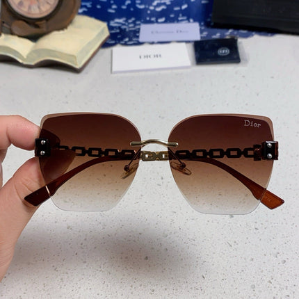 DIOR 26S SQUARE FRAME IN METAL 502862