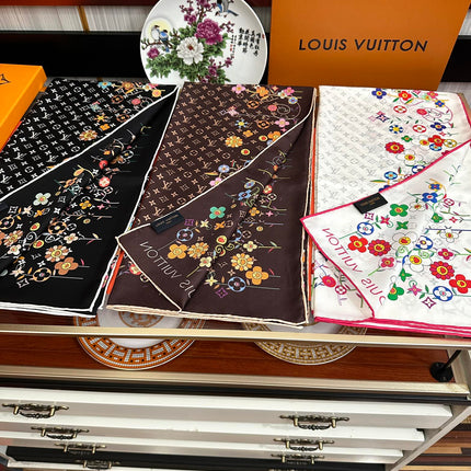LV SCARF 90 CM IN SILK 730541