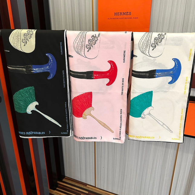 HERMES 25S SCARF 90 IN SILK 003
