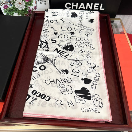 CHANEL 26S SCARF 90 IN SILK 311895