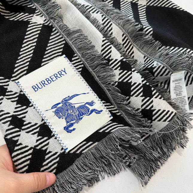 BURBERRY 26S SCARF 200CM IN SILK WOOL 171752