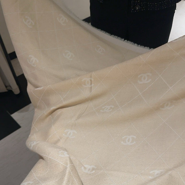 CHANEL 26S SCARF 140 IN WOOL AND SILK 309961