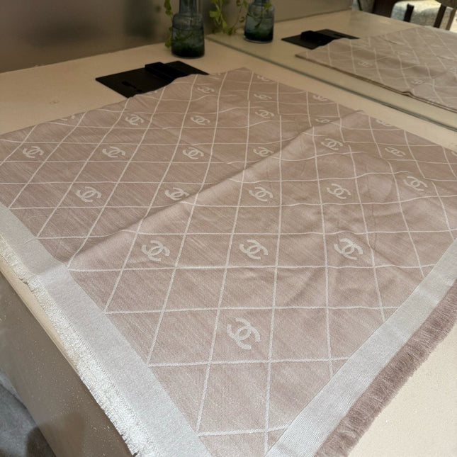 CHANEL 26S SCARF 140 IN WOOL AND SILK 309961