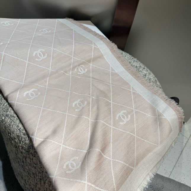 CHANEL 26S SCARF 140 IN WOOL AND SILK 309961