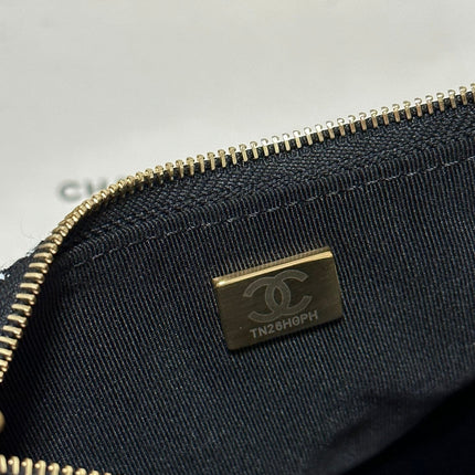 HOBO BAG 23 IN BLACK MIX WHITE TWEED GOLD HARDWARE
