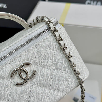 MINI VANITY TOP HANDLE CASE 17 IN WHITE CAVIAR SKIN SILVER-TONE PLATED METAL