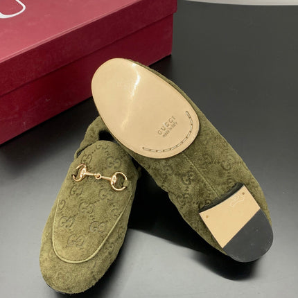 GUCCI 26S LOAFERS IN MOSS GREEN SUEDE WITH GOLD HARDWARE