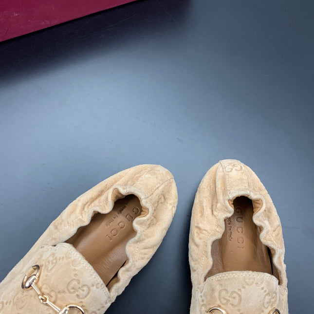GUCCI 26S LOAFERS IN BEIGE SUEDE