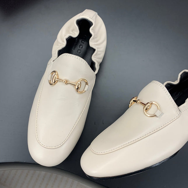 GUCCI 26S LOAFERS IN CREAM WHITE CALFSKIN