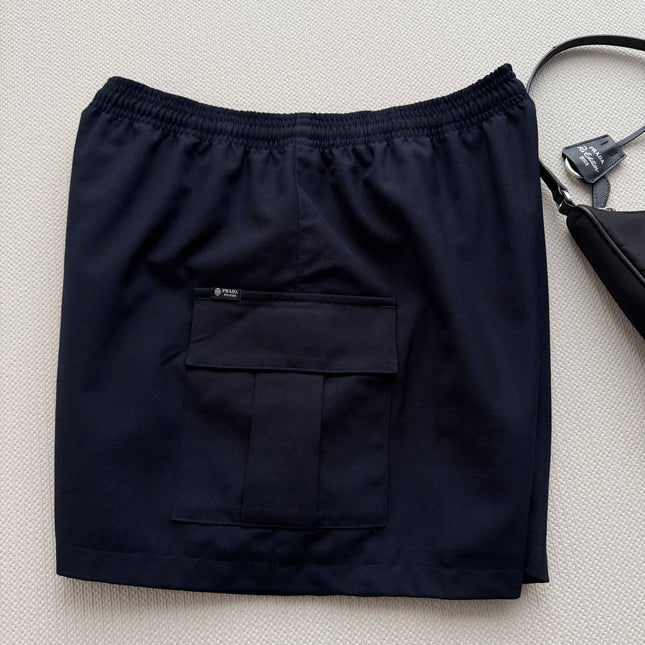 PRADA 26S CARGO SHORTS STYLE 940