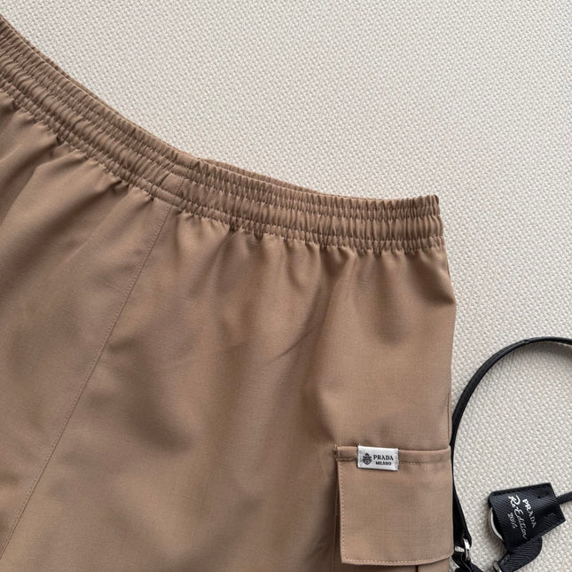 PRADA 26S CARGO SHORTS STYLE 939