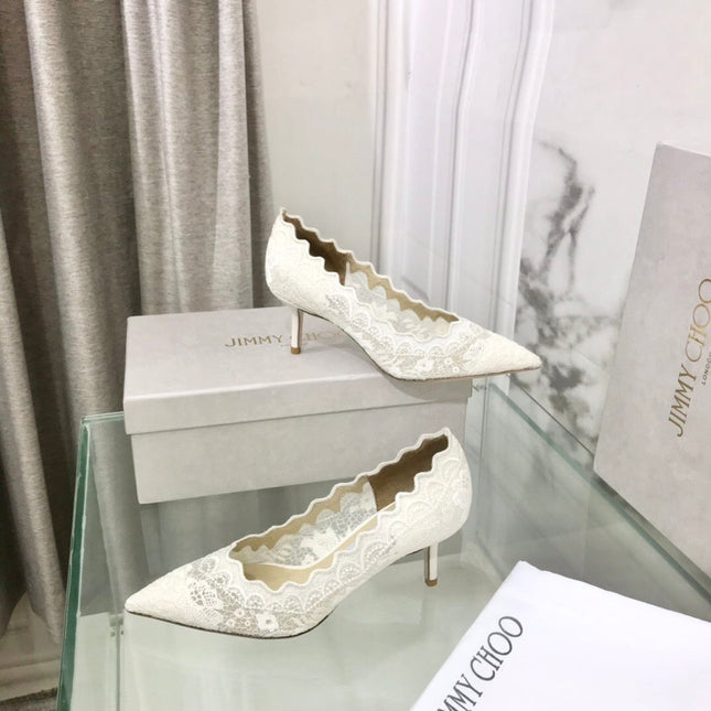 JIMMY CHOO 26S SCALLOPED LACE PUMP 65 MM IN WHITE FABRIC
