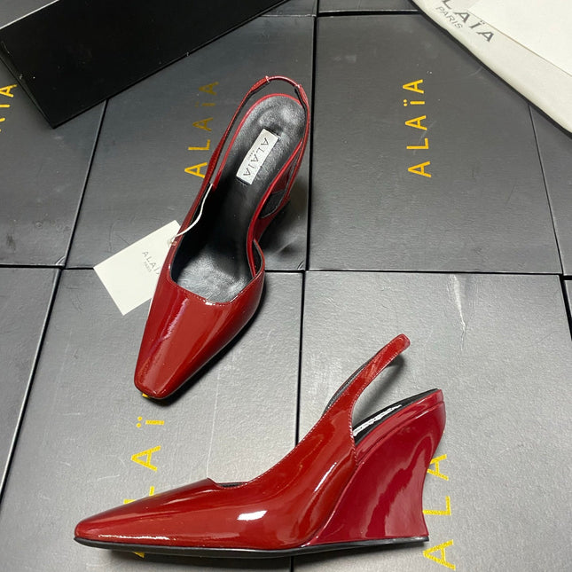 ALAIA 26S WEDGE SLINGBACKS 95 MM IN DARK RED PATENT CALFSKIN