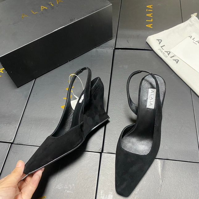 ALAIA 26S WEDGE SLINGBACKS 95 MM IN BLACK SUEDE