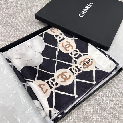 CHANEL 26S SCARF 90 IN SILK 311804