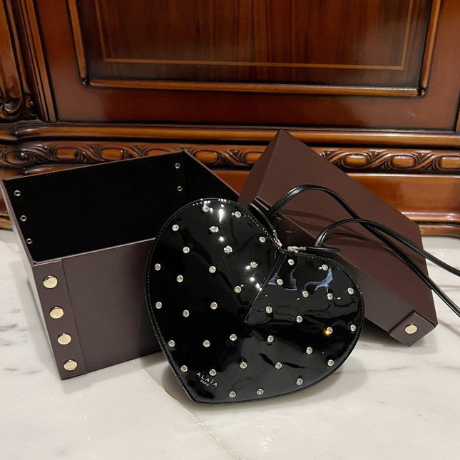 LE COEUR BAG 21 IN BLACK PATENT CALFSKIN ATTACHED STRASS