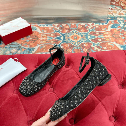 BALLERINAS IN BLACK FABRIC WITH CRYSTAL DETAILING