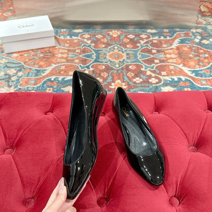 CHLOE 26S BALLET FLATS IN BLACK PATENT CALFSKIN