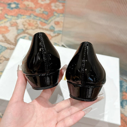 CHLOE 26S BALLET FLATS IN BLACK PATENT CALFSKIN