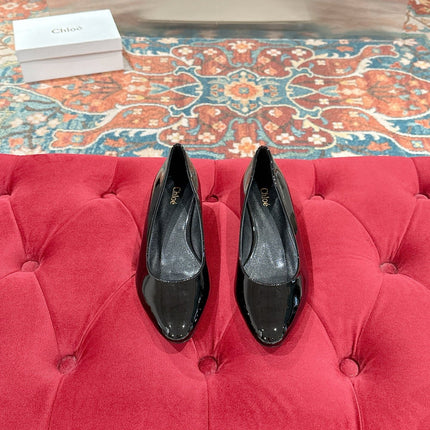 CHLOE 26S BALLET FLATS IN BLACK PATENT CALFSKIN