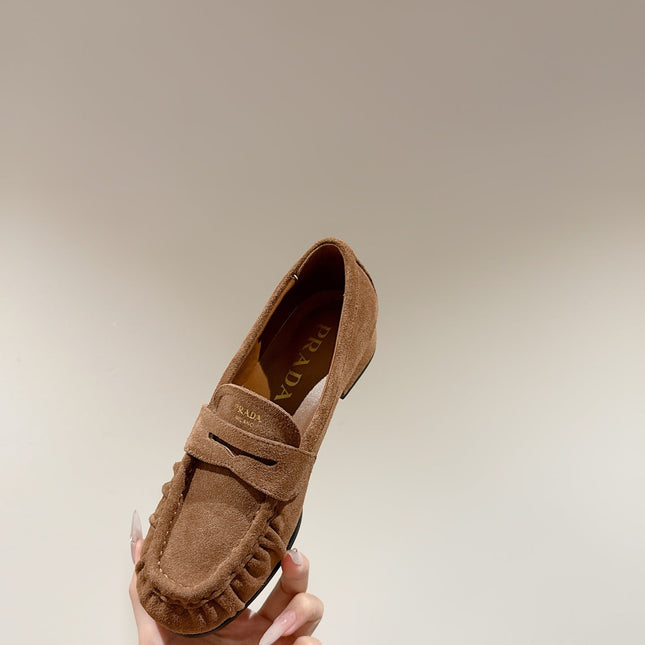 PRADA 26S LOAFERS 25MM IN CARAMEL BROWN SUEDE