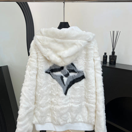 LV 25S FUR COAT 0160